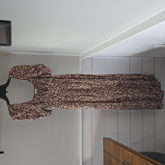 BE COOL Dresses & Skirts - Becool brown floral maxi